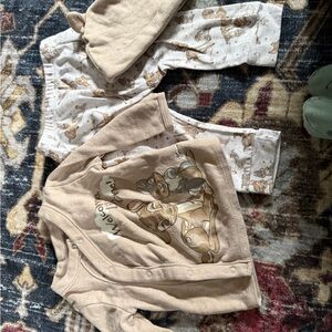 Adorable Baby Bambi Print Outfit with Hat 6-9 month